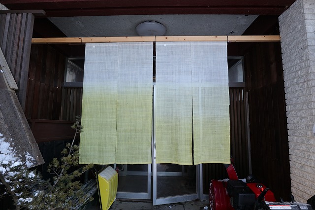 羽根沢温泉松葉荘の暖簾