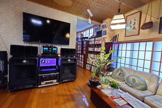 ジャズの流れるゑびす屋旅館