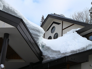白布温泉　東屋の屋根