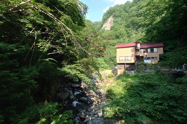 大平温泉滝見屋の外観