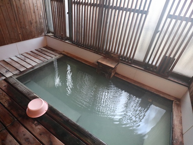 蔵王温泉　伊藤屋の浴室