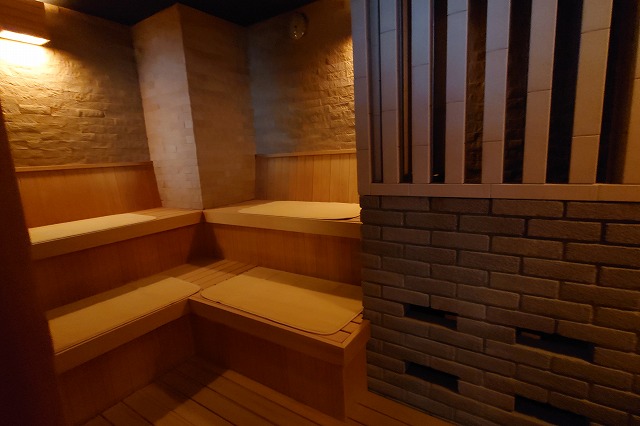 女湯サウナ