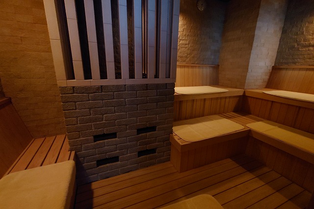 男湯サウナ