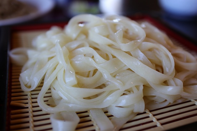 おざらの麺