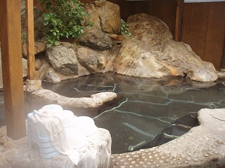 松川渓谷温泉の男女別露天風呂