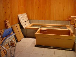 御谷湯の福祉型家族風呂の浴室