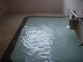 野沢温泉真湯の浴室