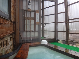 松川温泉 松楓荘の女性専用露天風呂